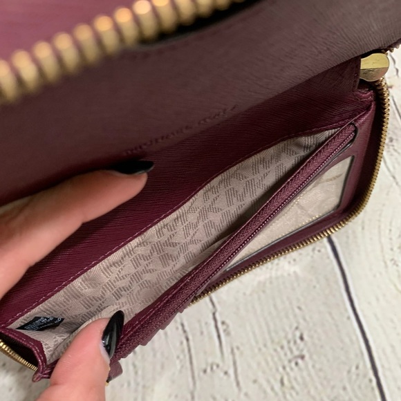 SOLD Michael Kors Burgundy Wristlet - Picture 6 of 7